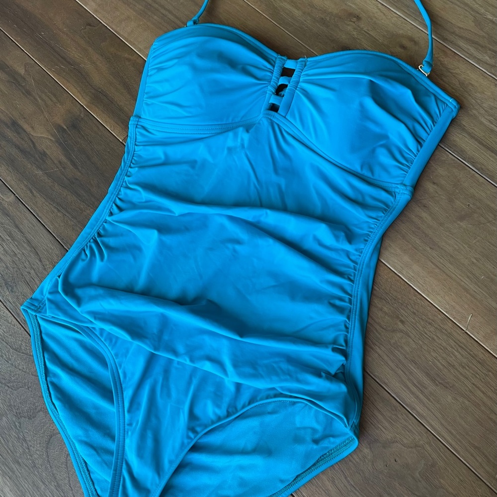 Tommy Bahama Bandeau Swim w/ Center Strings Sz 6